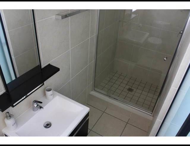 2 BEDROOM PROPERTY TO RENT IN GREENSTONE HILL